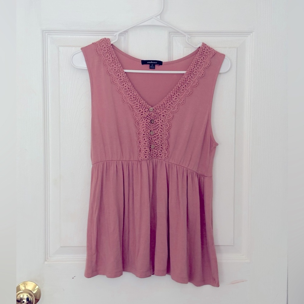 Pink sleeveless flowy top